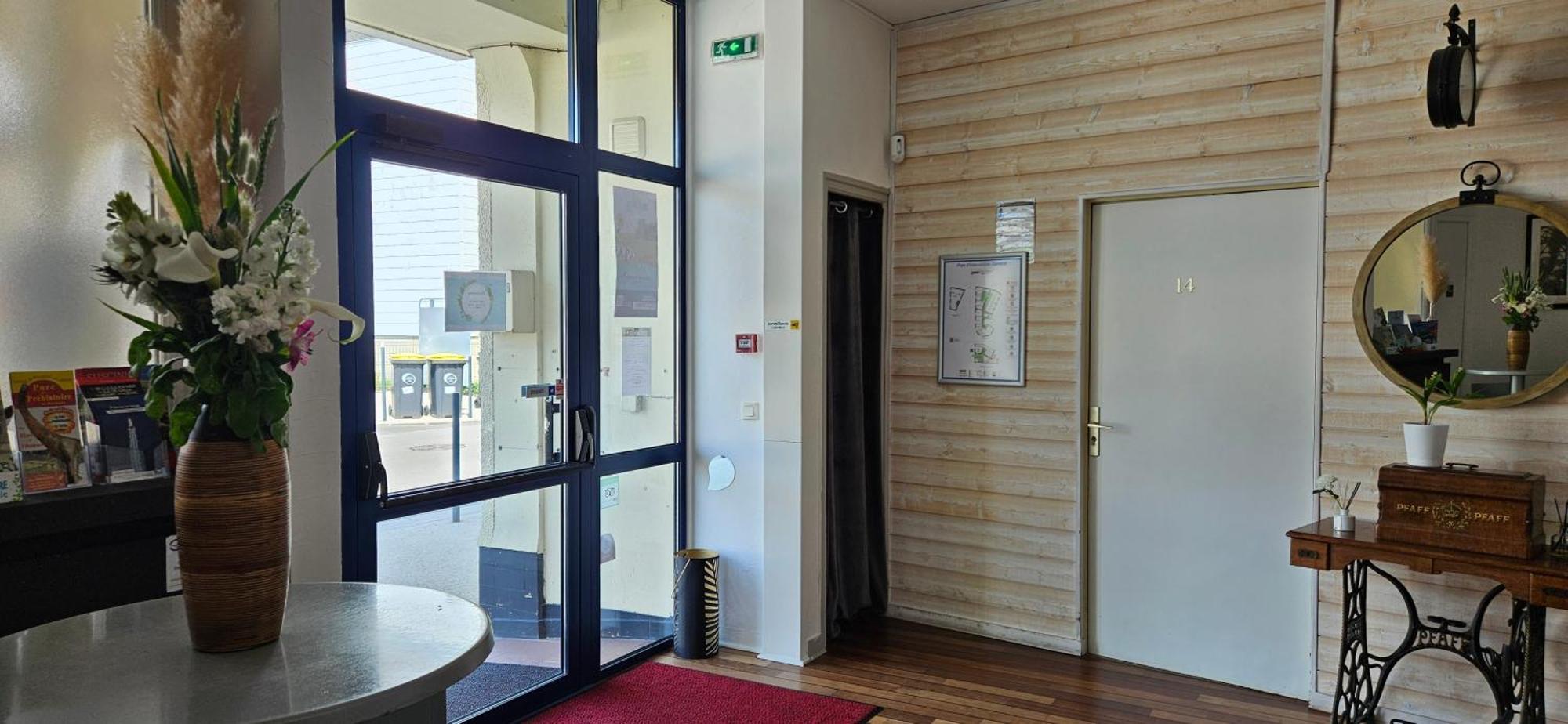 Hotel Terminus Auray Eksteriør bilde
